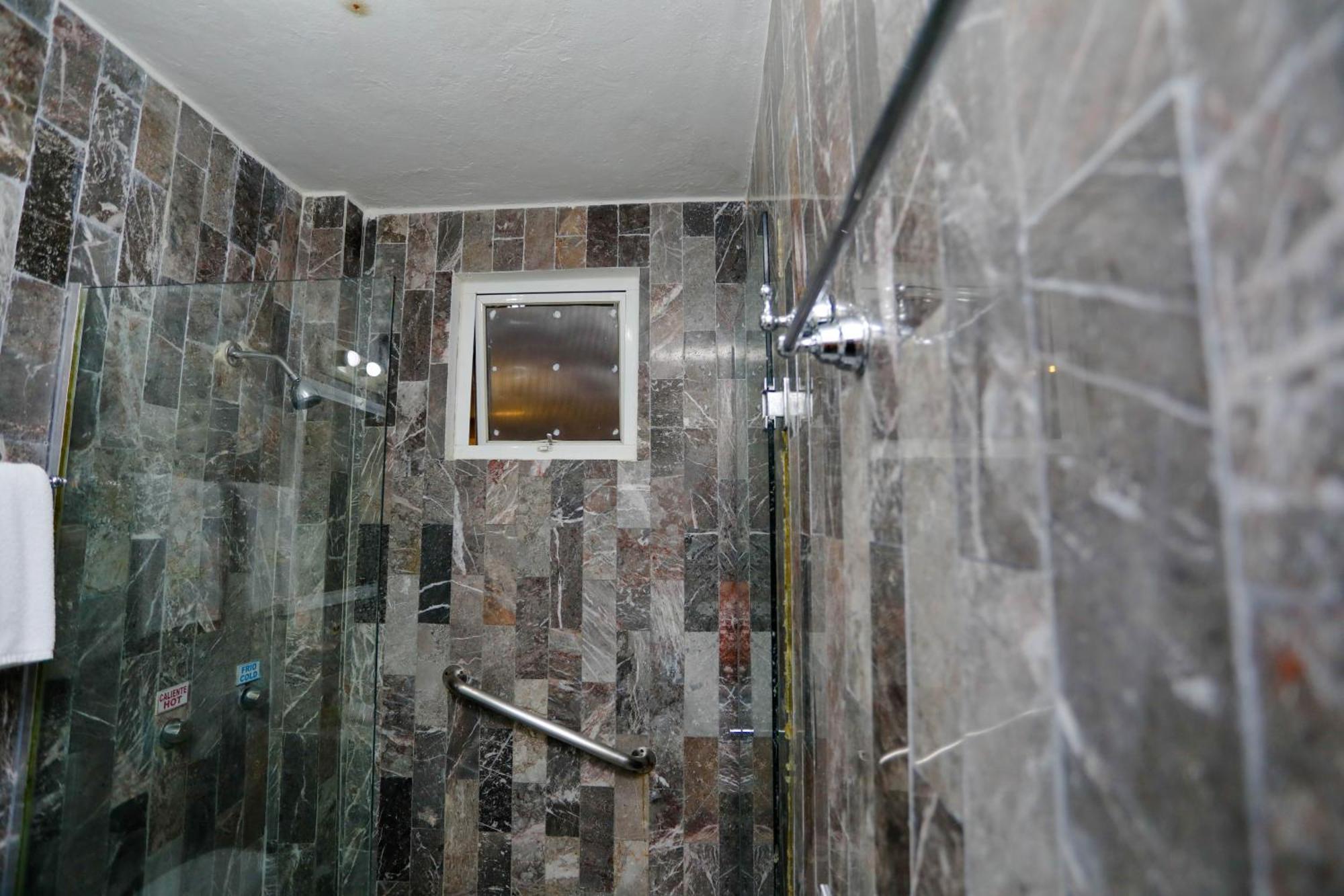 Hotel Santa Maria Канкун Экстерьер фото