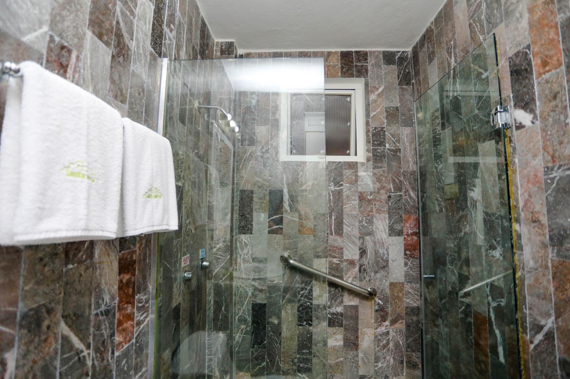 Hotel Santa Maria Канкун Экстерьер фото